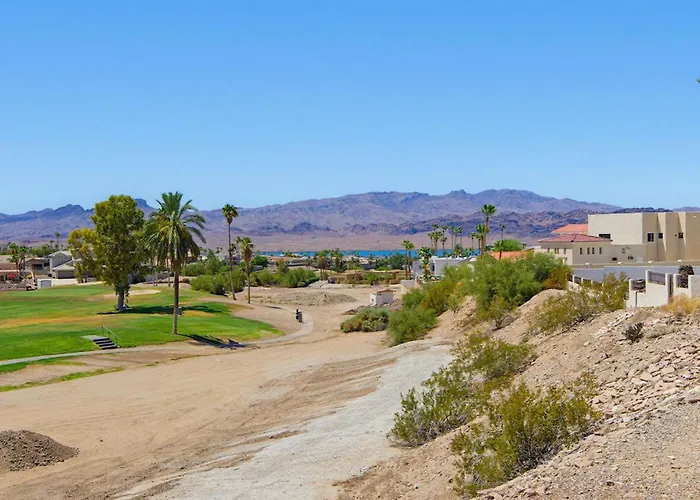 Golf Course Retreat: Pool, Rv/boat Pkg, Views *